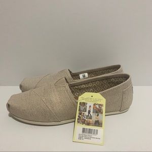 Brand New Women’s Tom Slip On
